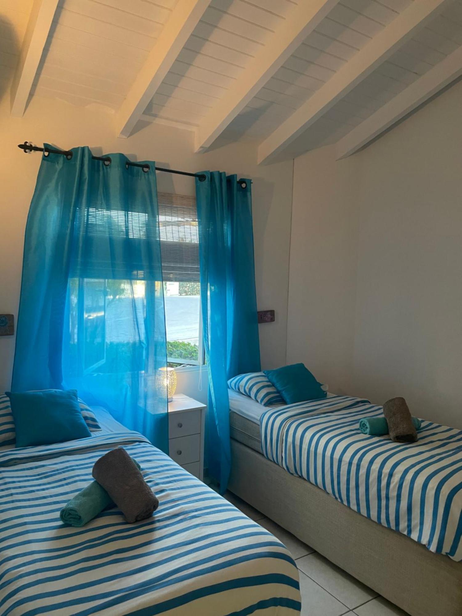 Villa Blue Curacao Jan Thiel Exteriér fotografie